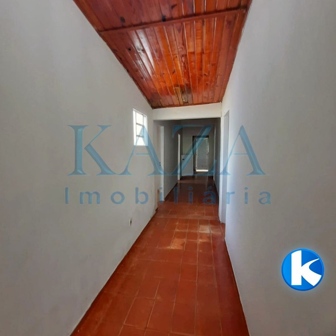 Casa à venda com 6 quartos, 150m² - Foto 6