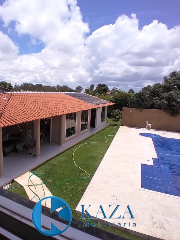 Casa à venda com 6 quartos, 300m² - Foto 3