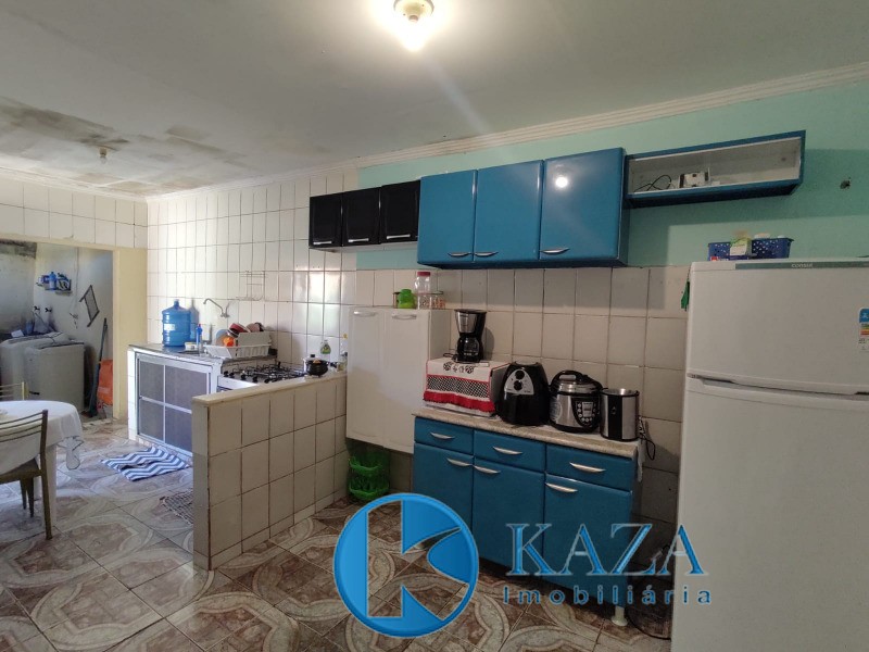 Casa à venda com 3 quartos, 300m² - Foto 18