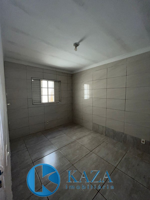 Casa à venda com 2 quartos, 101m² - Foto 11