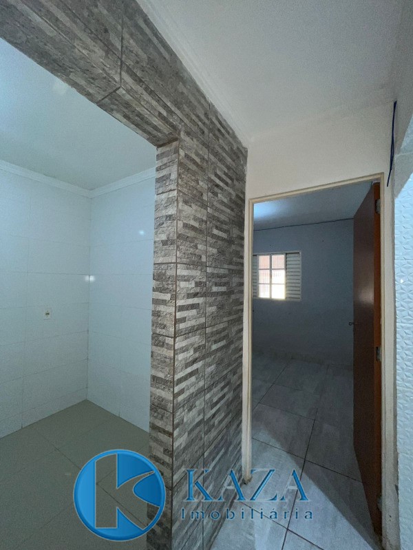 Casa à venda com 2 quartos, 101m² - Foto 9