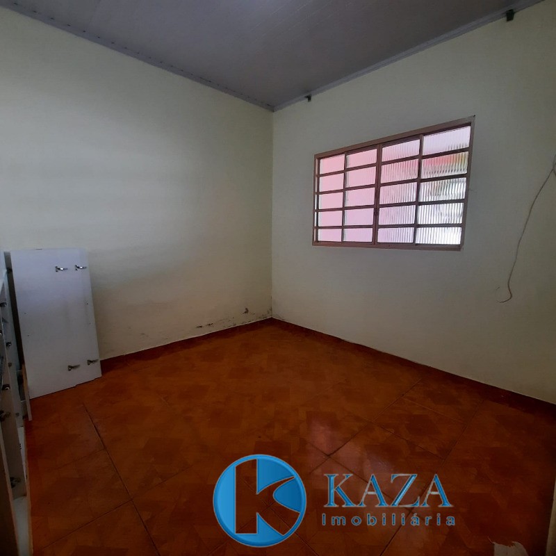 Casa à venda com 2 quartos, 150m² - Foto 11