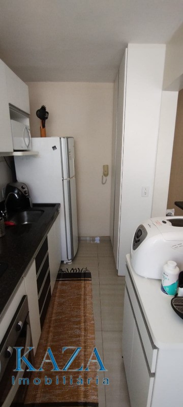 Apartamento à venda com 2 quartos, 45m² - Foto 12