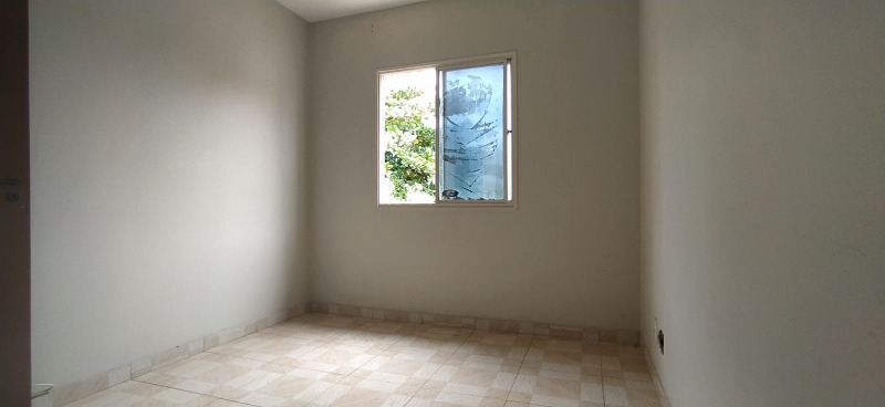 Apartamento à venda com 3 quartos, 93m² - Foto 13