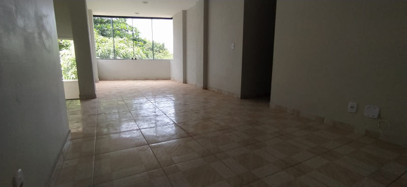 Apartamento à venda com 3 quartos, 93m² - Foto 2