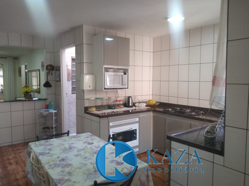 Casa à venda com 4 quartos, 150m² - Foto 17