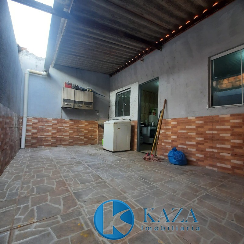 Casa à venda com 2 quartos, 108m² - Foto 9