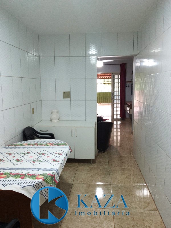 Casa à venda com 3 quartos, 180m² - Foto 13