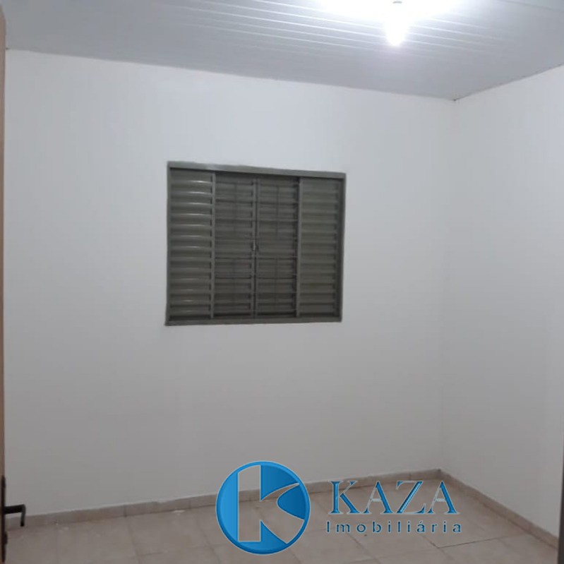 Casa à venda com 2 quartos, 64m² - Foto 12