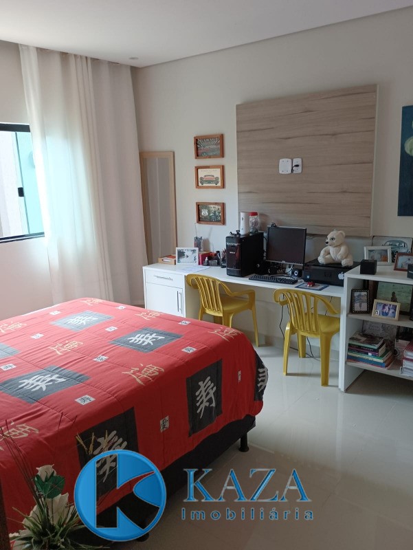 Casa à venda com 3 quartos, 210m² - Foto 5