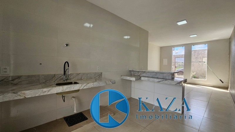 Casa à venda com 3 quartos, 238m² - Foto 11