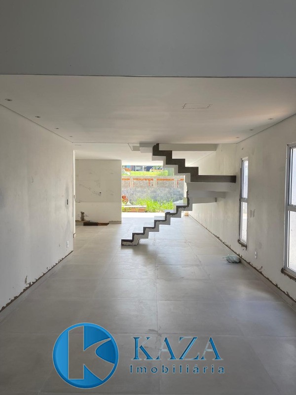 Casa à venda com 3 quartos, 207m² - Foto 6