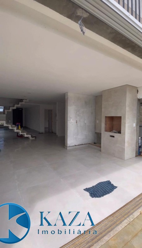 Casa à venda com 3 quartos, 207m² - Foto 18