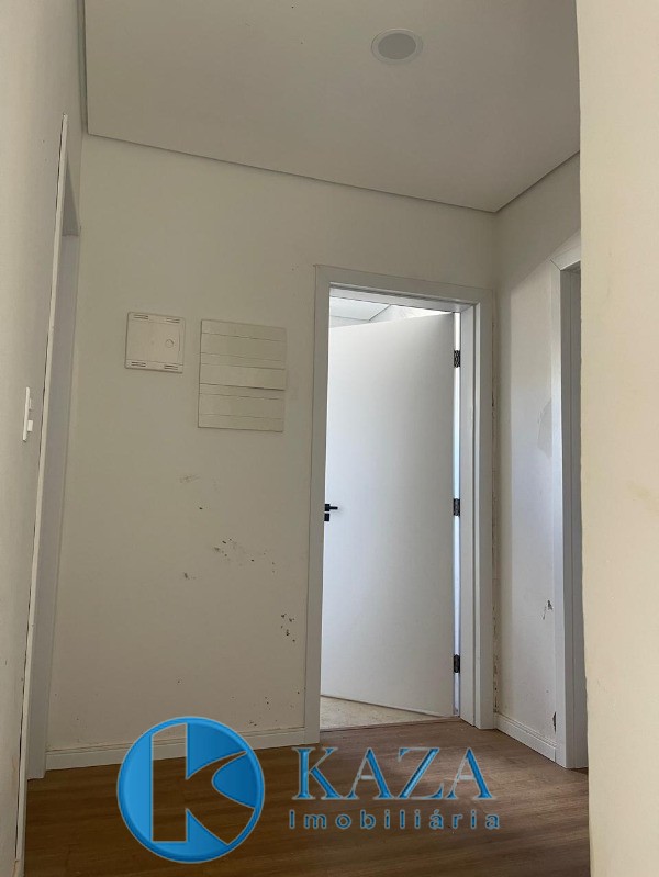 Casa à venda com 3 quartos, 207m² - Foto 11