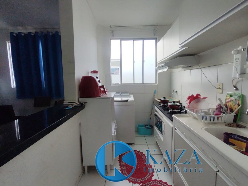 Apartamento à venda com 2 quartos, 45m² - Foto 2