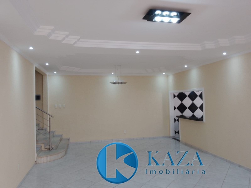 Casa à venda com 4 quartos, 264m² - Foto 12