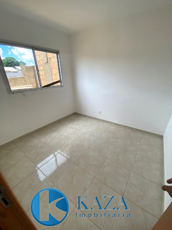 Apartamento à venda com 2 quartos, 42m² - Foto 4