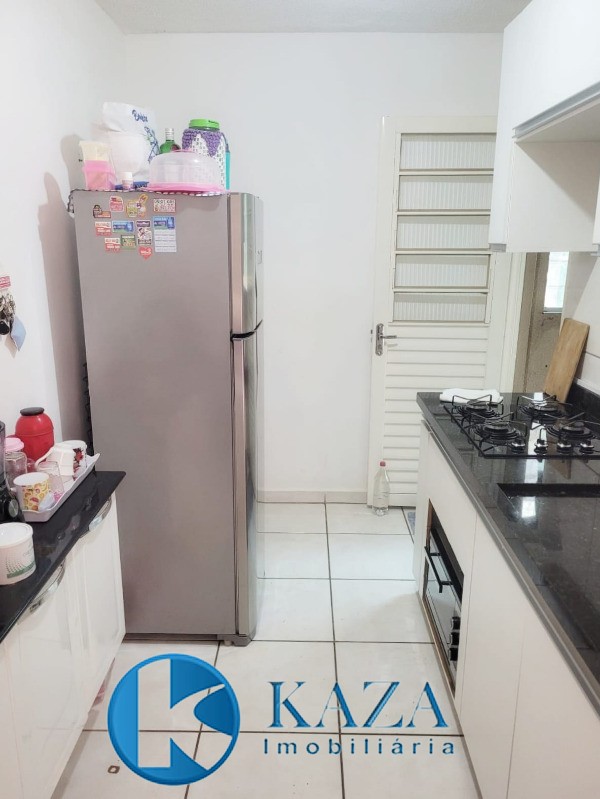 Apartamento à venda com 2 quartos, 45m² - Foto 4