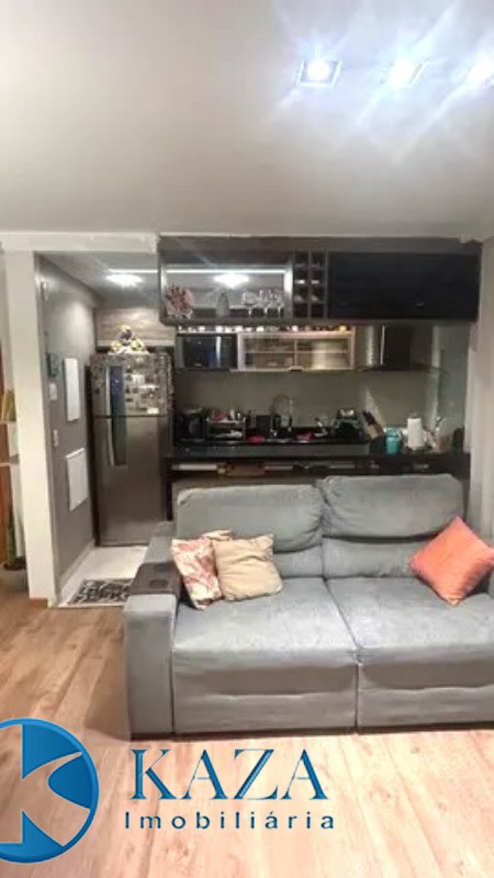 Apartamento à venda com 2 quartos, 61m² - Foto 3