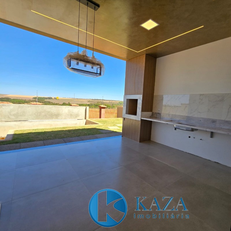 Casa à venda com 3 quartos, 220m² - Foto 17