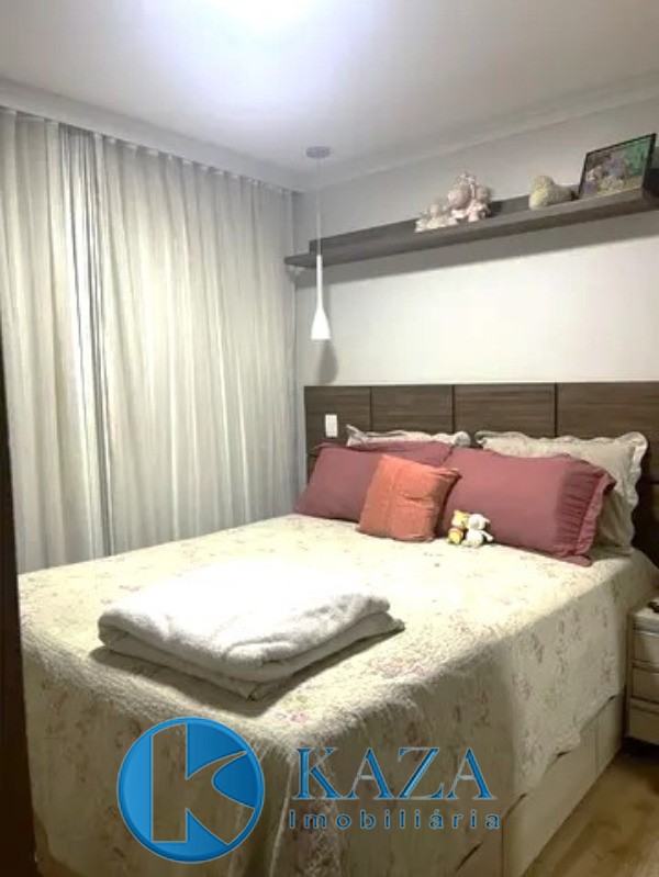 Apartamento à venda com 2 quartos, 61m² - Foto 4