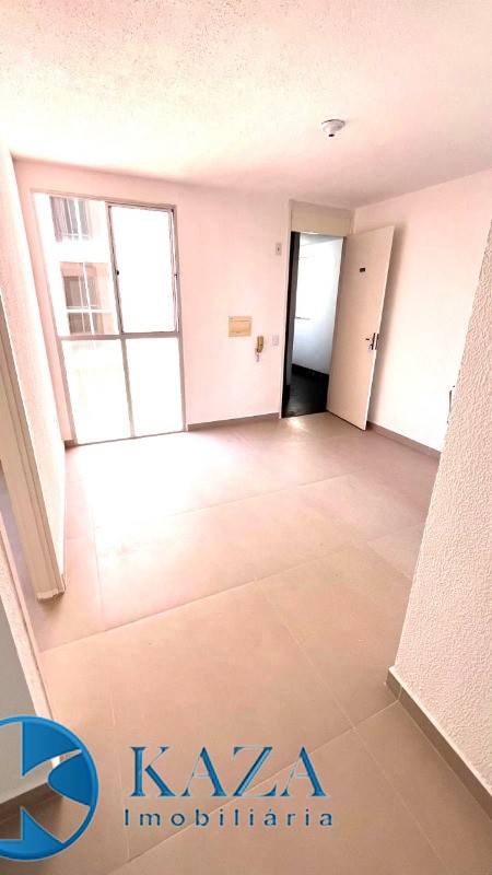 Apartamento à venda com 2 quartos, 45m² - Foto 2