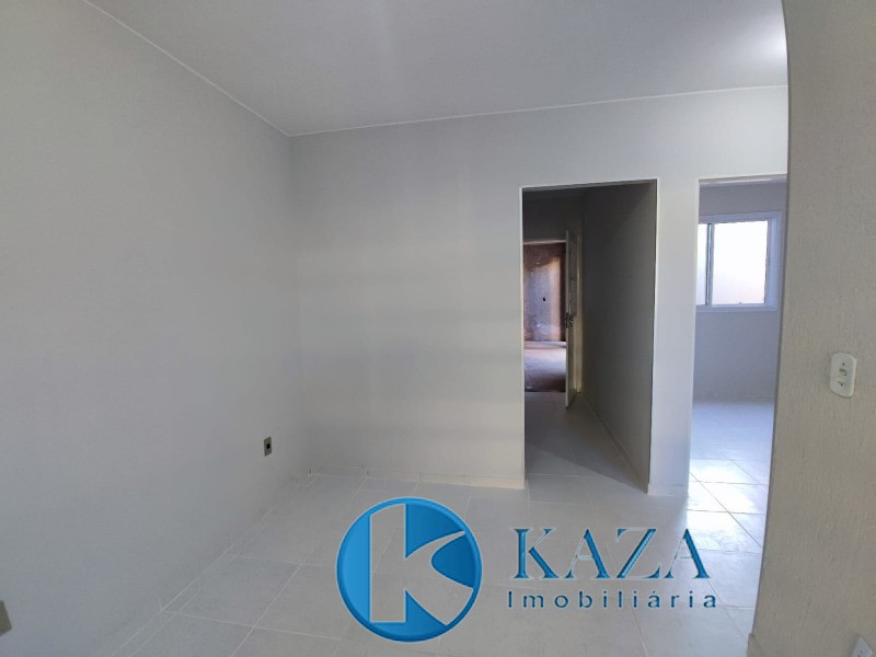 Casa à venda com 2 quartos, 42m² - Foto 11