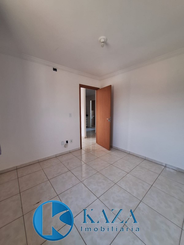 Apartamento à venda com 2 quartos, 44m² - Foto 13