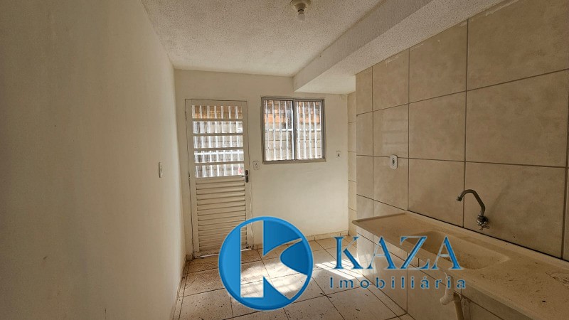 Apartamento à venda com 2 quartos, 42m² - Foto 15