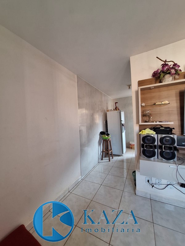 Apartamento à venda com 2 quartos, 42m² - Foto 5