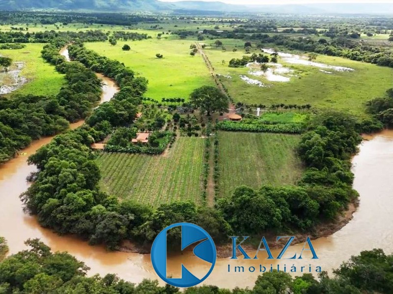 Fazenda à venda com 2 quartos, 330000m² - Foto 3