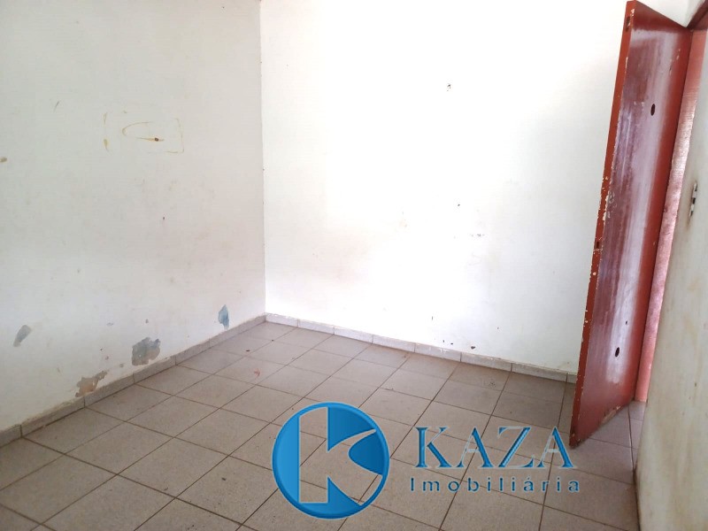 Casa à venda com 2 quartos, 180m² - Foto 12