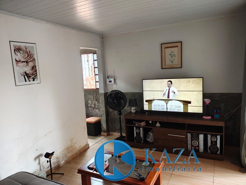 Casa à venda com 1 quarto, 360m² - Foto 11