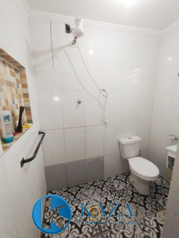 Casa à venda com 3 quartos, 200m² - Foto 14