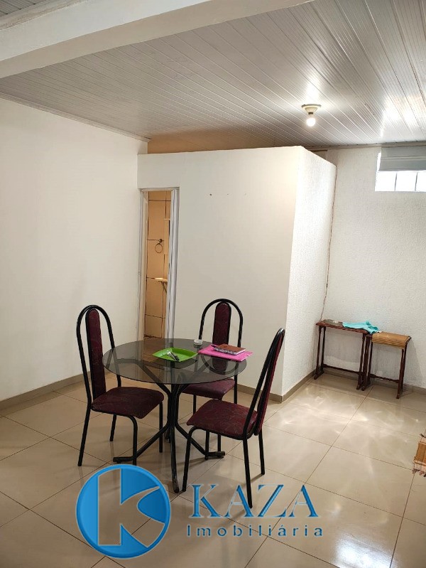 Casa à venda com 1 quarto, 180m² - Foto 13