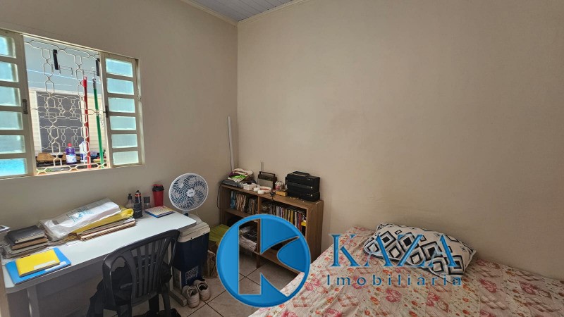 Casa à venda com 4 quartos, 100m² - Foto 15