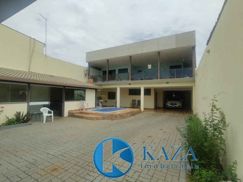 Casa à venda com 3 quartos, 225m² - Foto 13