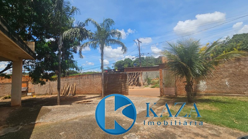 Casa, 4 quartos, 203 m² - Foto 2