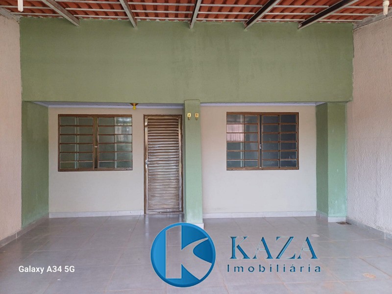 Casa à venda com 2 quartos, 120m² - Foto 3