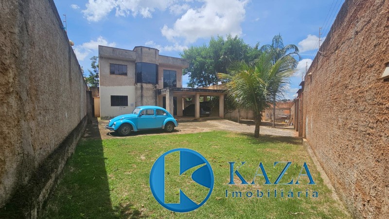 Casa, 4 quartos, 203 m² - Foto 1