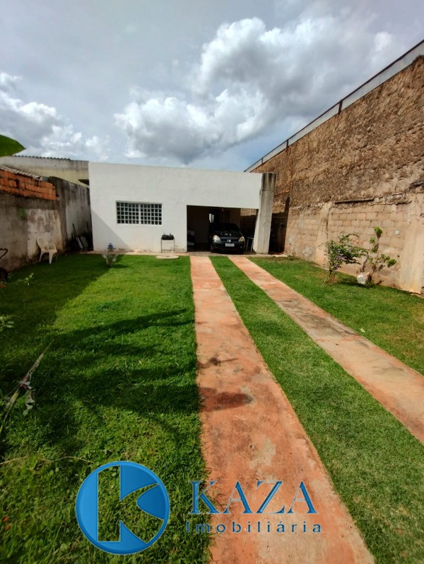 Casa à venda com 3 quartos, 300m² - Foto 11