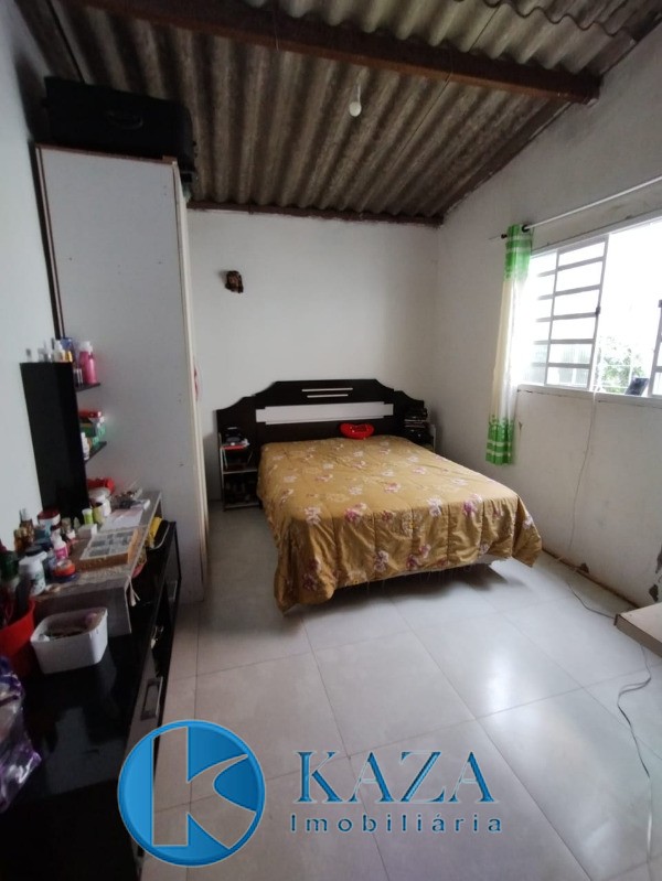 Casa à venda com 3 quartos, 300m² - Foto 5