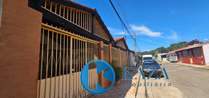 Casa, 3 quartos, 200 m² - Foto 1