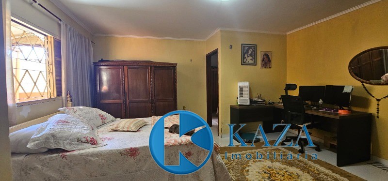Casa, 3 quartos, 200 m² - Foto 13