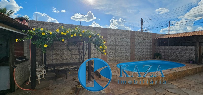 Casa, 3 quartos, 180 m² - Foto 3