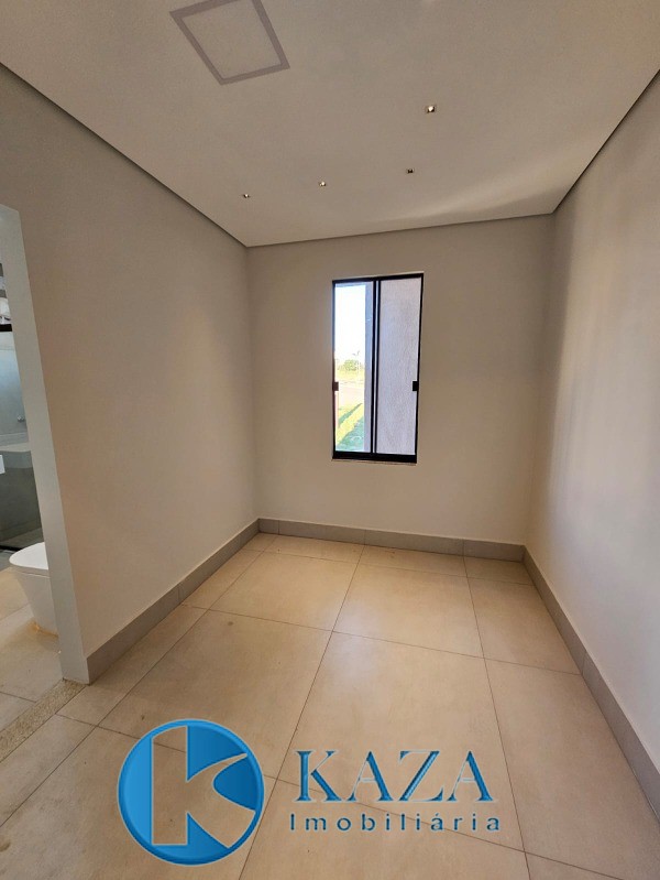 Casa, 3 quartos, 246 m² - Foto 15