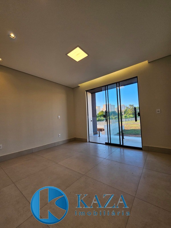 Casa, 3 quartos, 246 m² - Foto 13