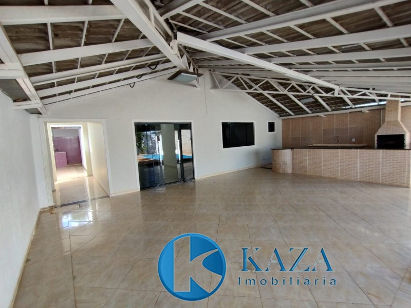 Casa, 4 quartos, 270 m² - Foto 2