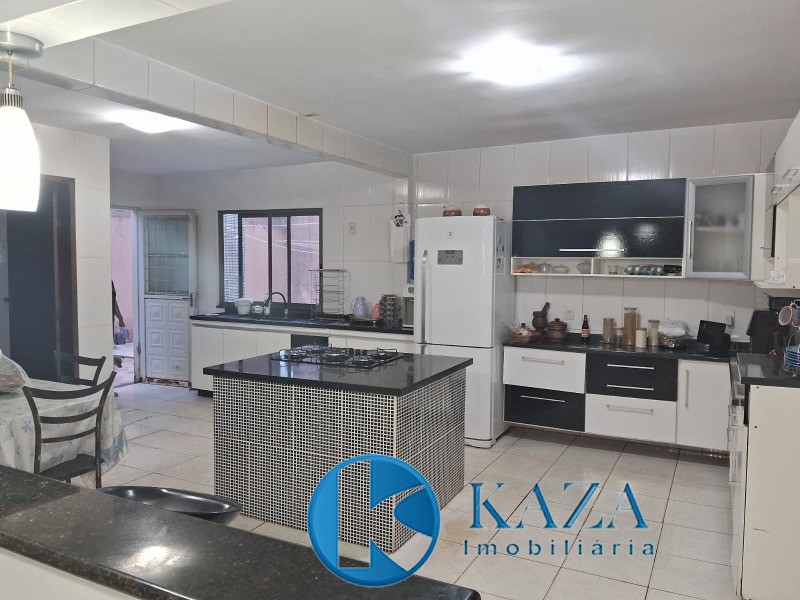 Casa, 3 quartos, 260 m² - Foto 15