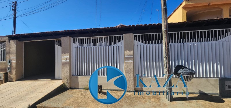 Casa, 3 quartos, 102 m² - Foto 1